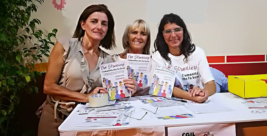 15, 16 e 17 settembre 2017, Lecce: tavoli per &quot;Ero Straniero, l&#039;umanità che fa bene&quot; alle Giornate del Lavoro della CGIL.